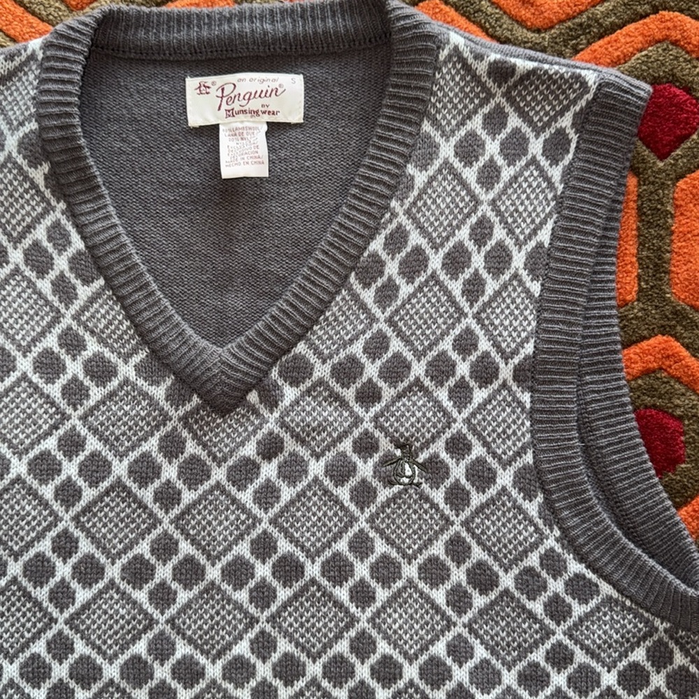Original Penguin Gray V-Neck Sweater Men's Small